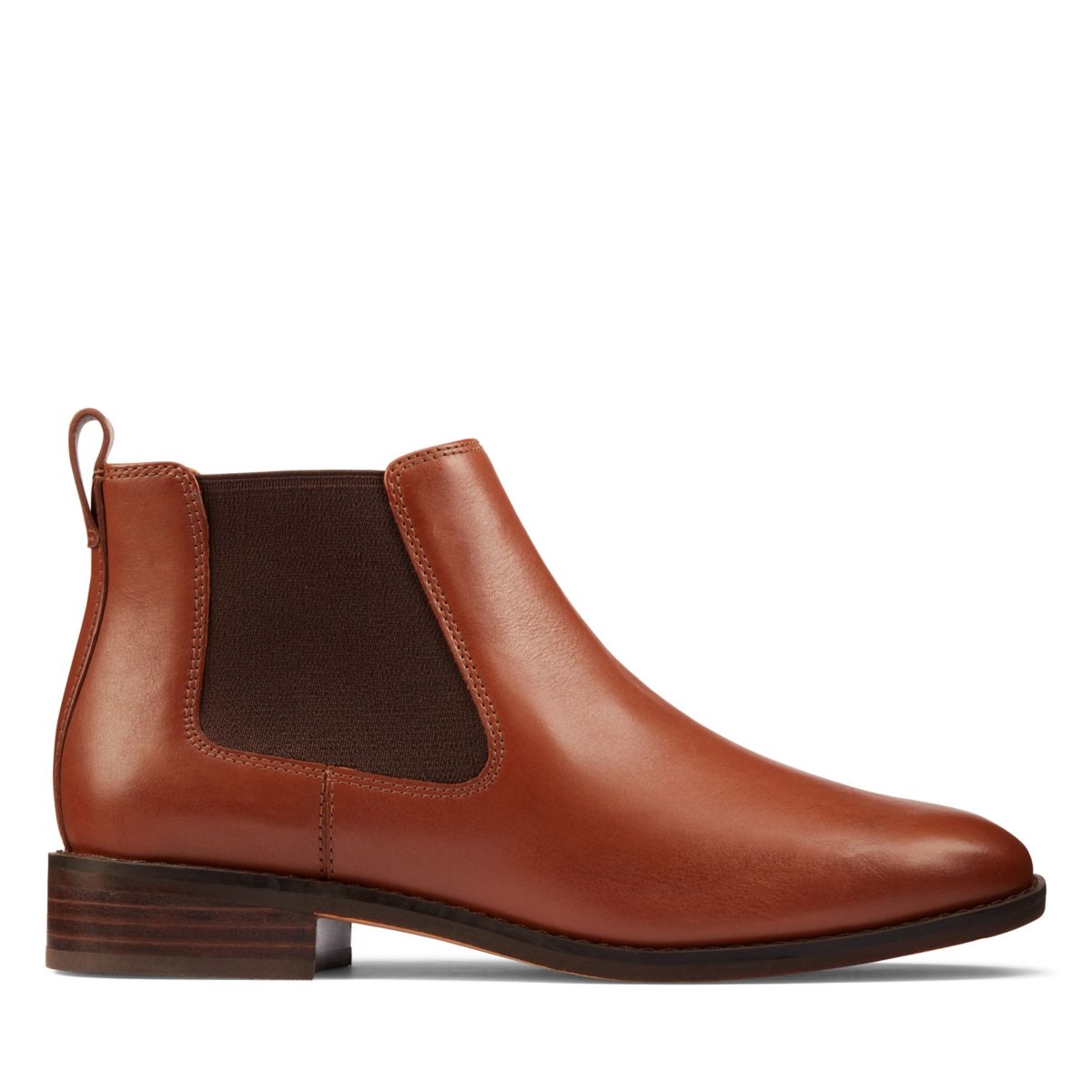 Brown Women's Clarks Ria Chelsea Boots | NMLHQEF48